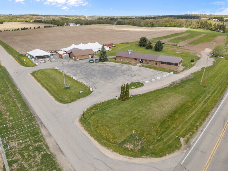 More Photos Of 8826 Grams Rd, Ripon Restaurant For Sale