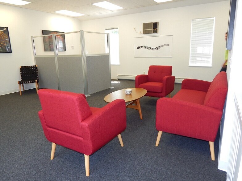 More Photos Of 22 Kent Road, Cornwall Bridge Loft Creative Space For Sale