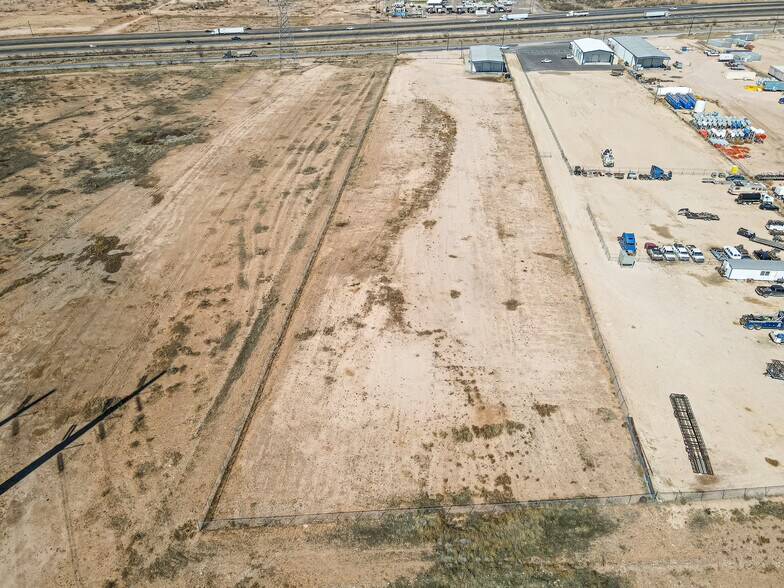 More Photos Of 10691 W Murphy St, Odessa Industrial For Lease