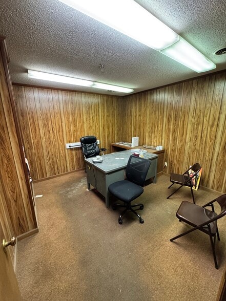 More Photos Of 8769 Dayton Pike, Soddy Daisy Warehouse For Sale