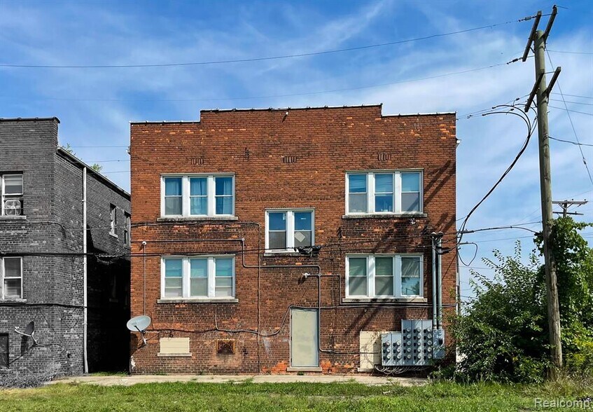 More Photos Of 3737 Scovel Pl, Detroit Apartments For Sale