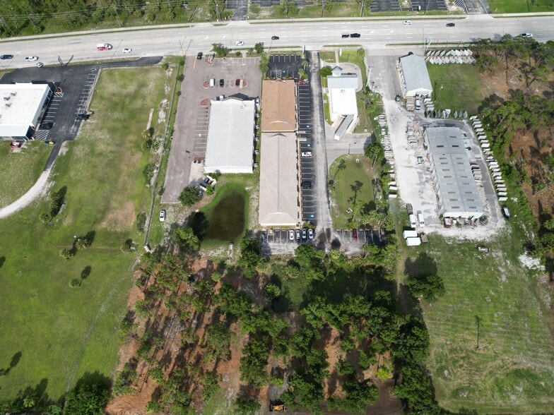 More Photos Of 402 Indiana Ave, Englewood Land For Sale