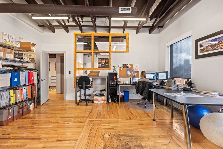 More Photos Of 931 Santa Fe Dr, Denver Storefront Retail Office For Lease