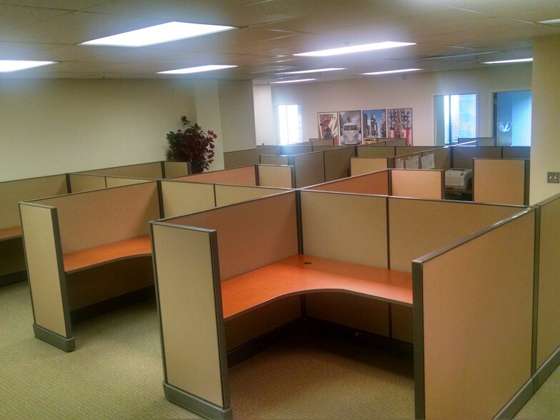 More Photos Of 11490 Commerce Park Dr, Reston Office For Lease