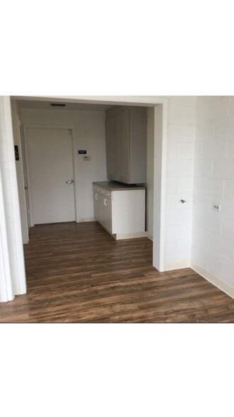 More Photos Of 1901 Cortez Rd, Bradenton Freestanding For Lease