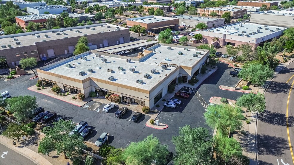 Primary Photo Of 15720 N Greenway-Hayden Loop, Scottsdale Office For Sale
