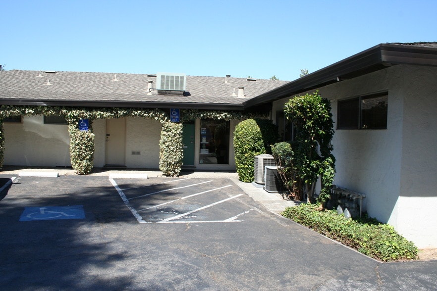 More Photos Of 14525-14547 S Bascom Ave, Los Gatos Medical For Lease