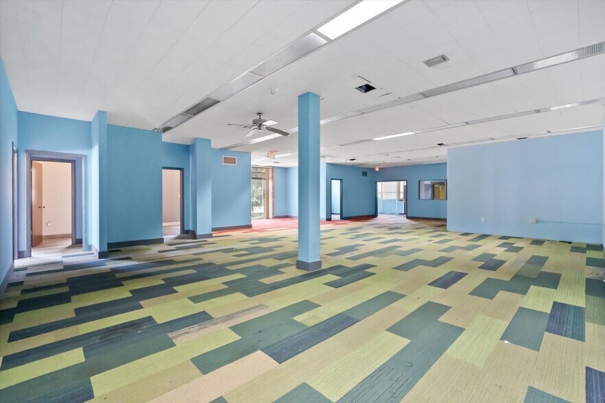 More Photos Of 421 E Robinson St, Orlando Office For Sale