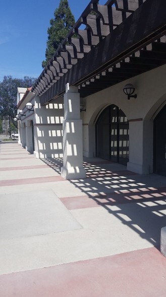 More Photos Of 4542 Las Posas Rd, Camarillo Healthcare For Lease