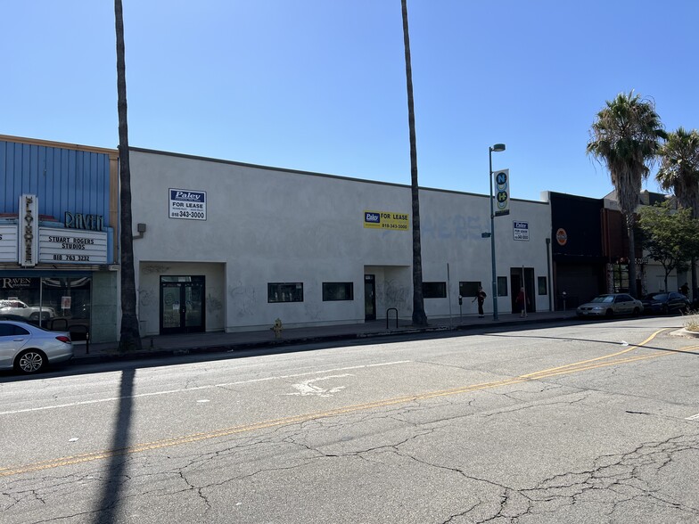 Primary Photo Of 5235-45 Lankershim Blvd, North Hollywood General Retail For Lease