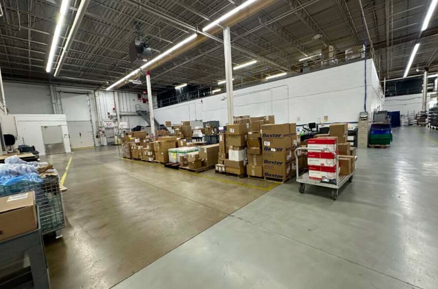 More Photos Of 10001 Alliance Rd, Blue Ash Manufacturing For Lease