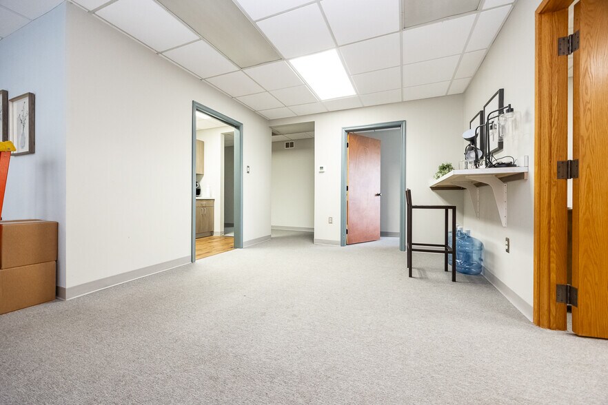 More Photos Of 728 Springdale Dr, Exton Office For Lease