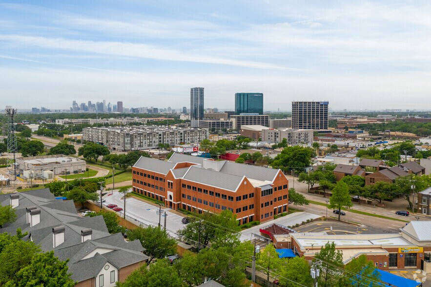 More Photos Of 4600 Greenville Ave, Dallas Office For Lease