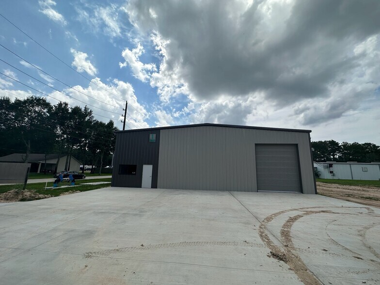 More Photos Of 25533 Richards Rd, Spring Manufacturing For Lease