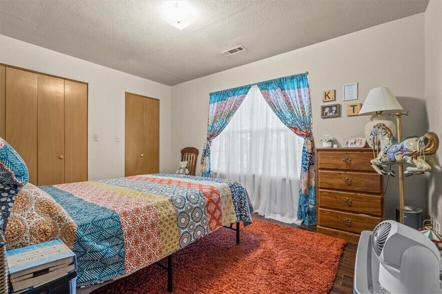 More Photos Of 15 Pivot Rock Rd, Eureka Springs Apartments For Sale