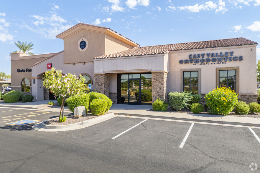 Primary Photo Of 1635 N Greenfield Rd, Mesa Medical For Lease