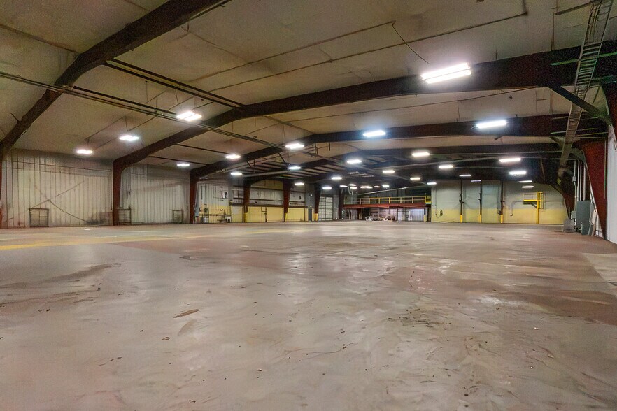 More Photos Of 199 Paradise Valley Rd, Athens Warehouse For Sale