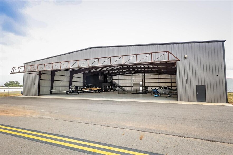 More Photos Of 139 SKYWAY SPUR Spur, Longview Specialty For Sale