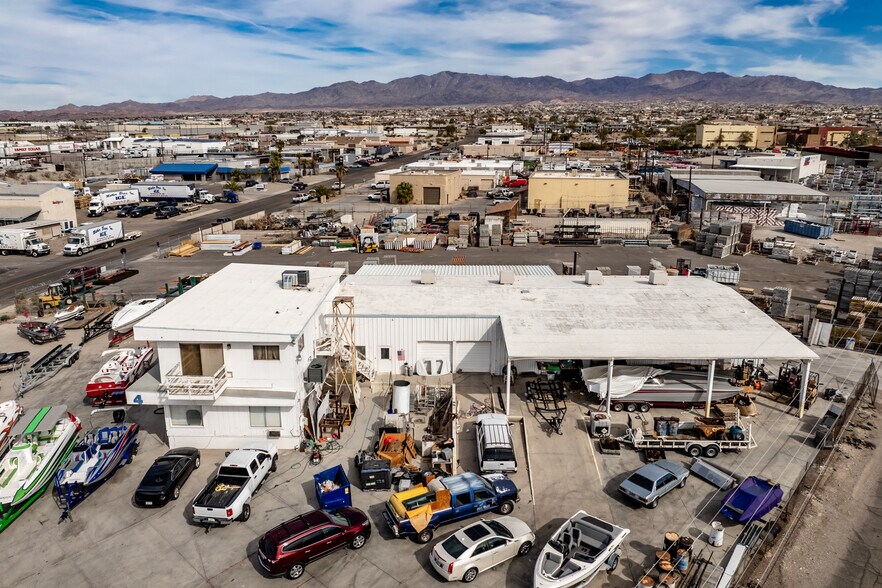 More Photos Of 1850 Commander Dr, Lake Havasu City Freestanding For Sale