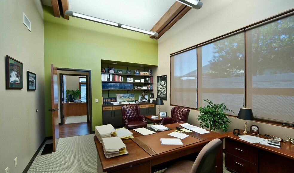 More Photos Of 1631 Zimmerman Trl, Billings Office For Sale