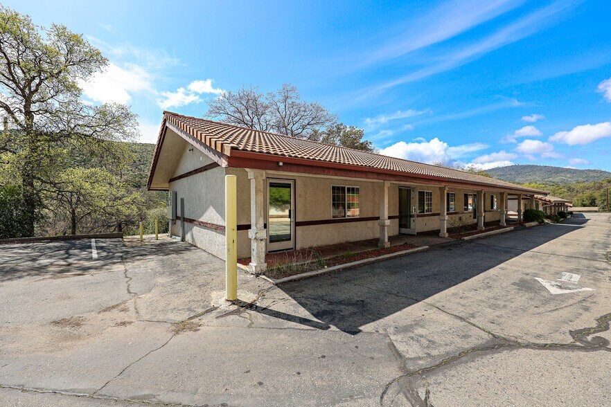 More Photos Of 5320 State Highway 49, Mariposa Office Residential For Sale