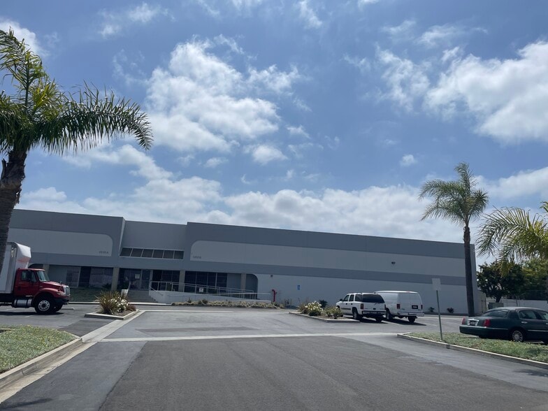 Primary Photo Of 1210 Kona Dr, Compton Warehouse For Lease