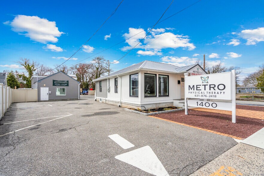 More Photos Of 1400 Montauk Hwy, Oakdale Storefront Retail Office For Sale