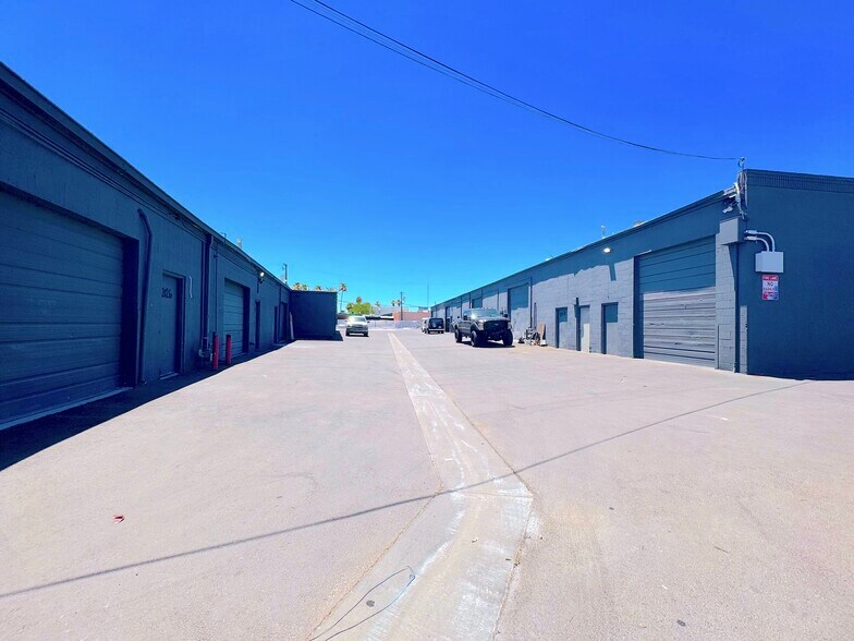 More Photos Of 2012 Western Ave, Las Vegas Manufacturing For Sale