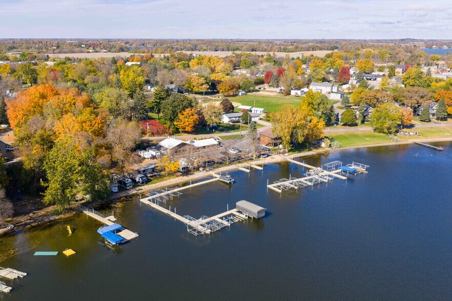 More Photos Of 805 Main St, Madison Lake Restaurant For Sale