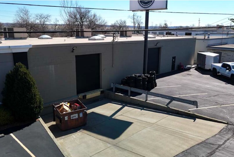 More Photos Of 11574 E Gondola St, Sharonville Warehouse For Lease