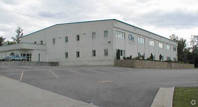 More Photos Of 10401 Teays Valley Rd, Scott Depot Office For Lease