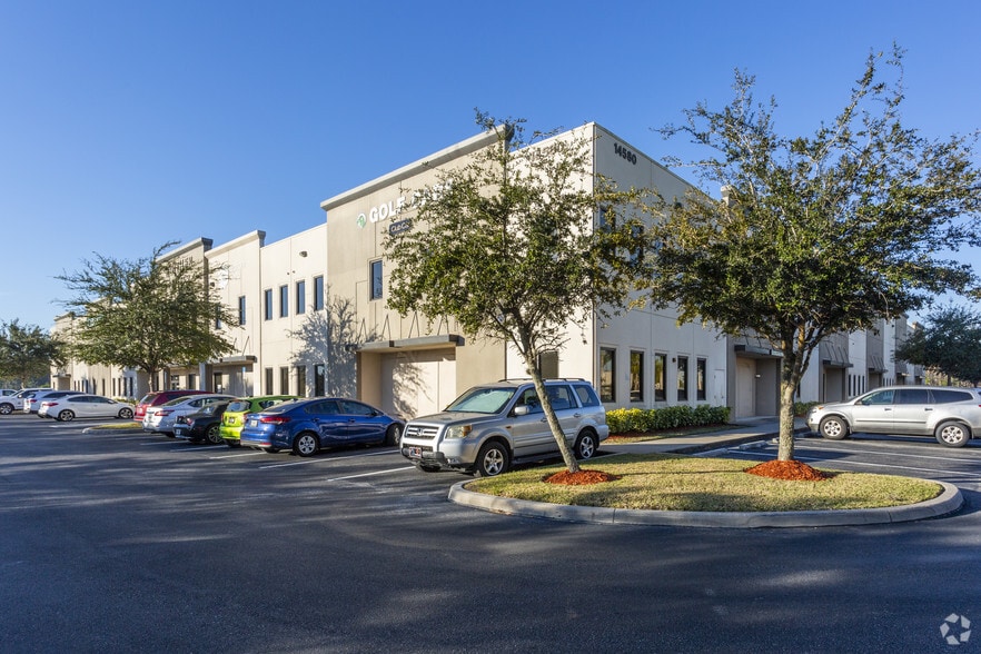 More Photos Of 14580 Global Pkwy, Fort Myers Distribution For Lease