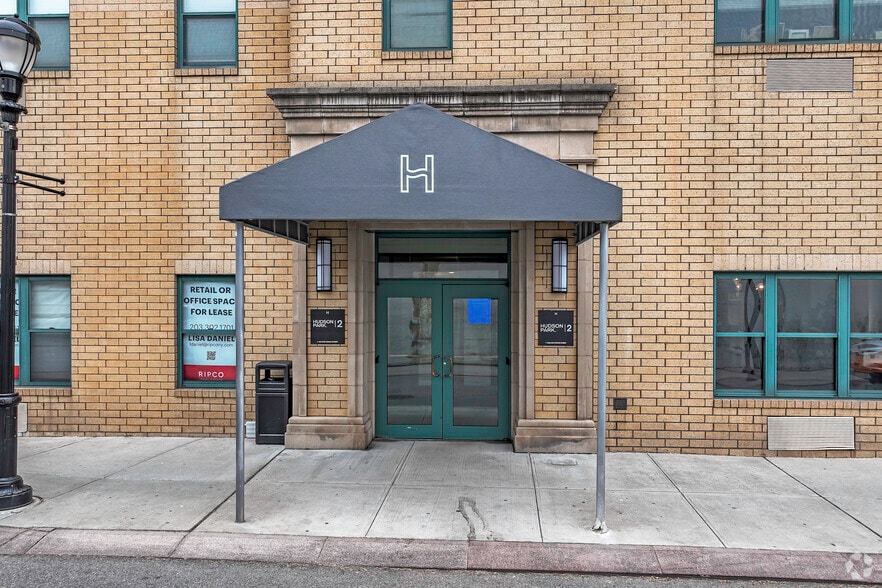 More Photos Of 1 Van Der Donck St, Yonkers Apartments For Lease