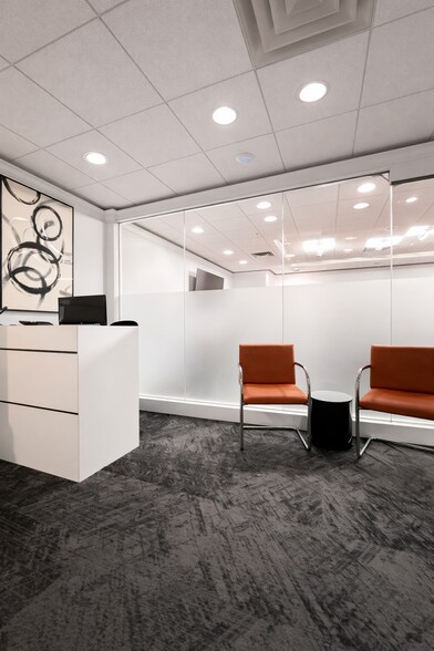 More Photos Of 1521-1523 Locust St, Philadelphia Office For Lease
