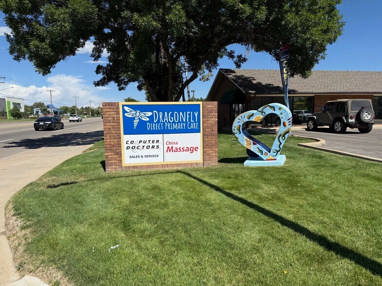 More Photos Of 103 E 42nd St, Loveland Office For Lease