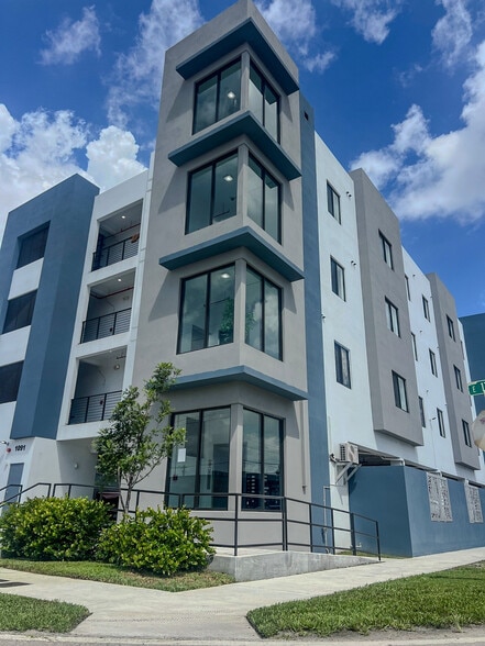 More Photos Of 1091 E 17th St, Hialeah Multifamily For Sale