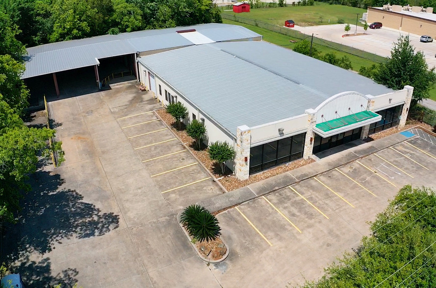 Primary Photo Of 210 Brand Ln, Stafford Warehouse For Lease