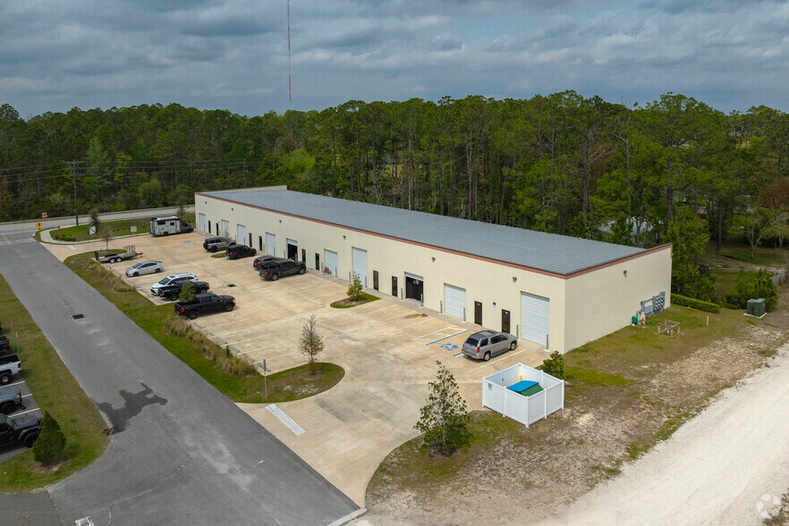 More Photos Of 2680 Stratton Blvd, Saint Augustine Light Distribution For Lease