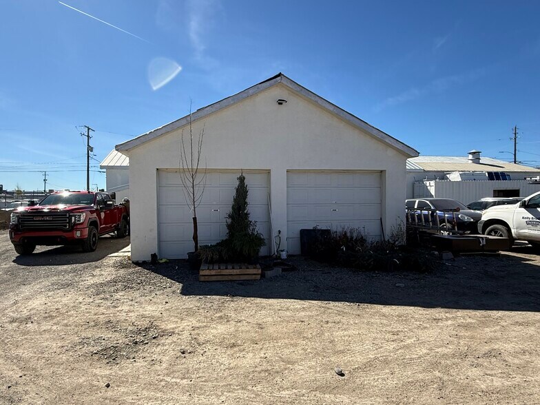 More Photos Of 1765 Lewis St, Reno Service For Lease