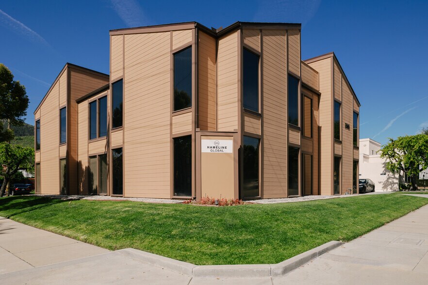 More Photos Of 2505 Canada Blvd, Glendale Office For Lease