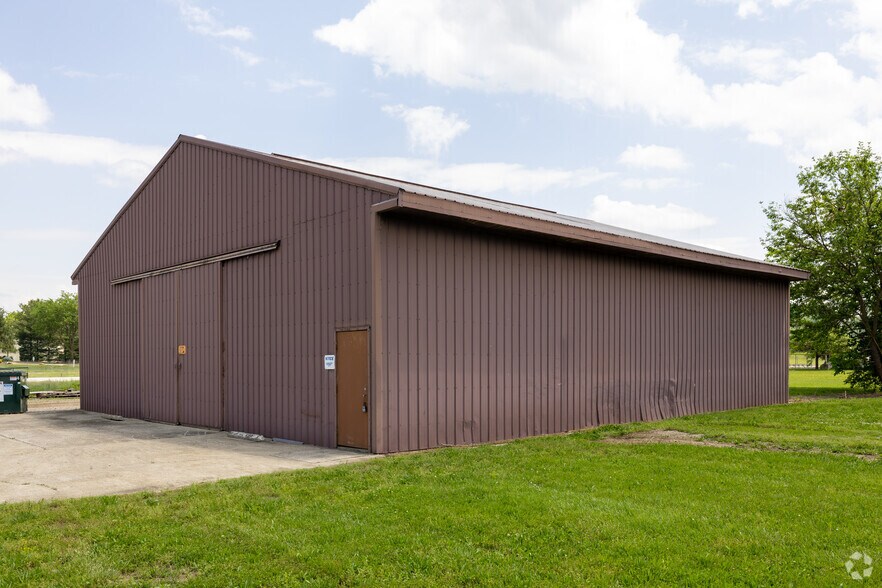Primary Photo Of 10048 Harrison Ave, Harrison Industrial For Lease