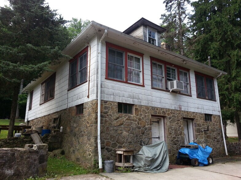 More Photos Of 71 Dreamland Park Dr, Fleetwood Apartments For Sale