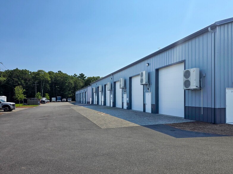 More Photos Of 1332 Main St, Osterville Industrial For Lease