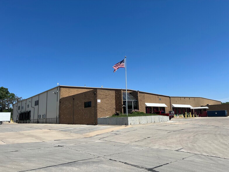 More Photos Of 4808 G St, Omaha Food Processing For Sale