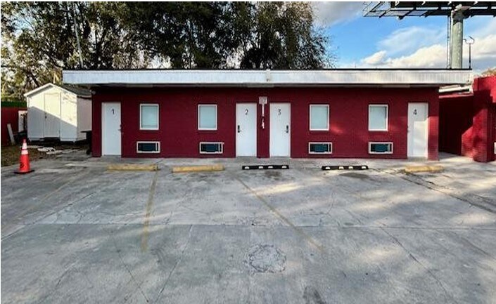 More Photos Of 3842 S Orange Blossom Trl, Orlando Hotel For Sale