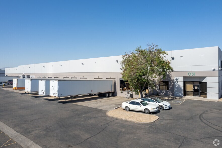 More Photos Of 301-502 N 37th Dr, Phoenix Unknown For Lease