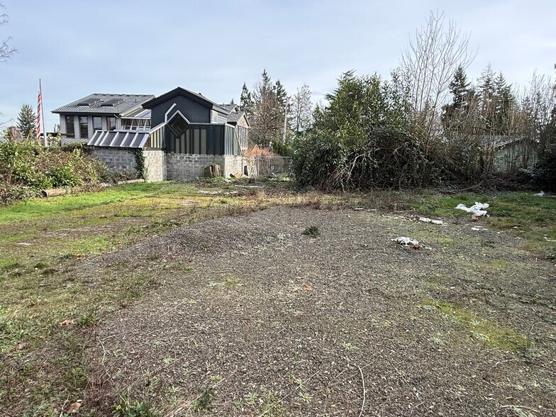 More Photos Of 421 Molalla Ave, Oregon City Land For Sale