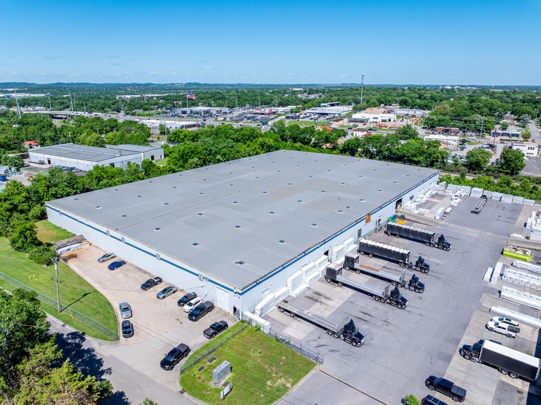 More Photos Of 225 Nesbitt Ln, Madison Unknown For Lease