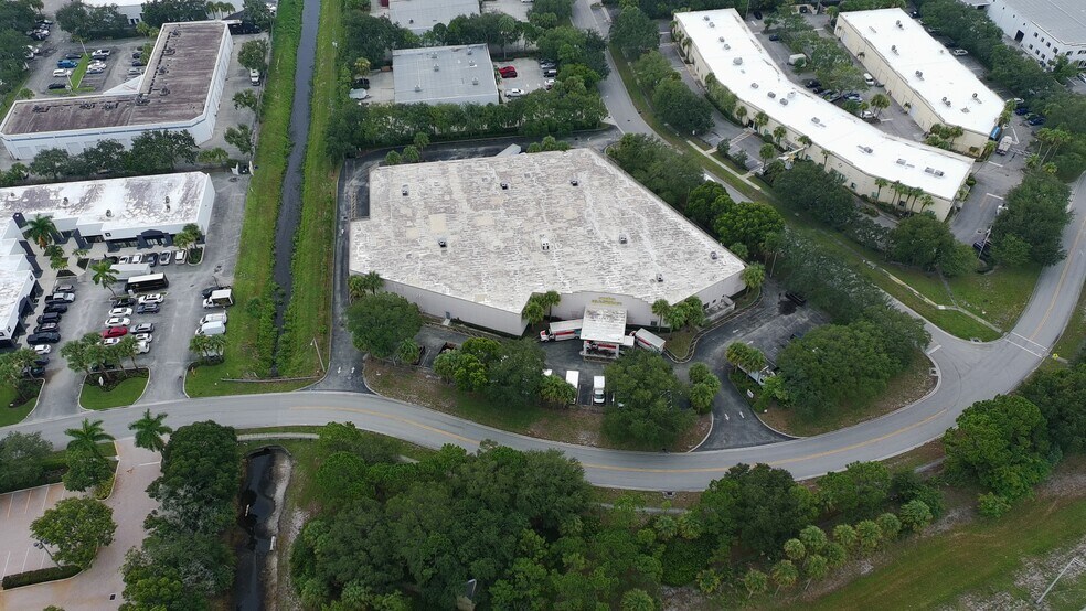 More Photos Of 1125 Jupiter Park Dr, Jupiter Warehouse For Sale