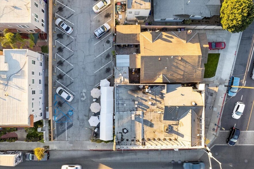 More Photos Of 2400 E 7th St, Long Beach Restaurant For Sale